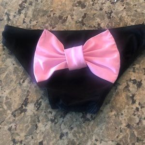Adorable Bow bikini bottom